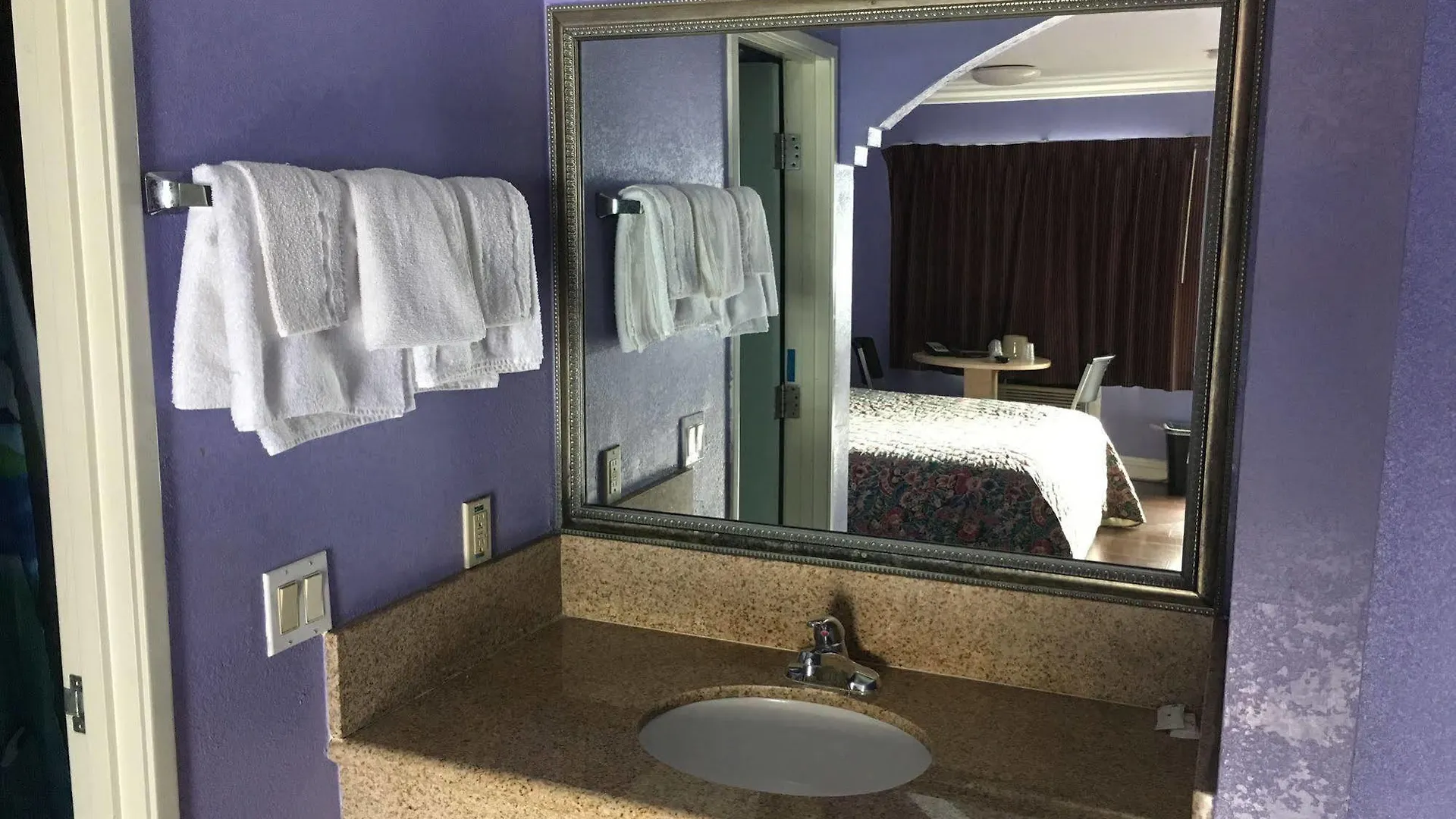 Budget Motel Inglewood 2*,